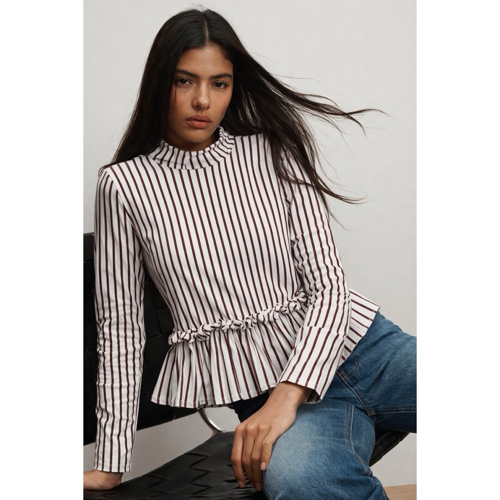 Gracia Ribbed Peplum Top M White Brown Stripe Mock Neck Ruffle Waist Stretch